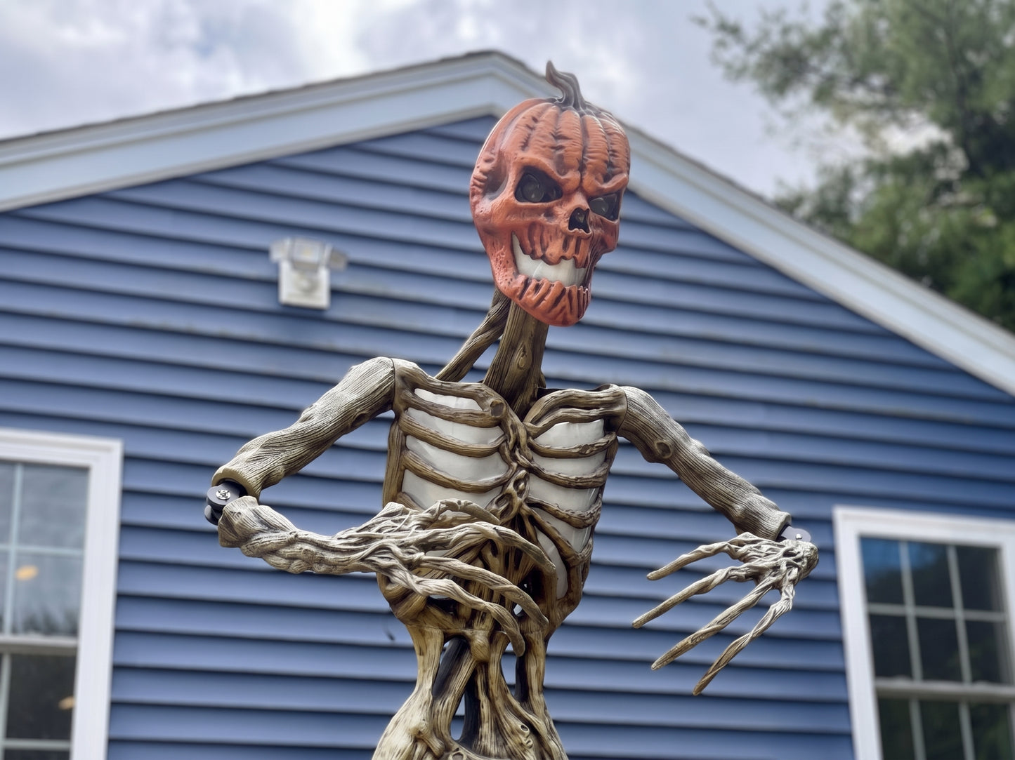 12 foot Home Depot Inferno Pumpkin & Deadwood Poselbows, Posable Elbows with Stainless hardware.