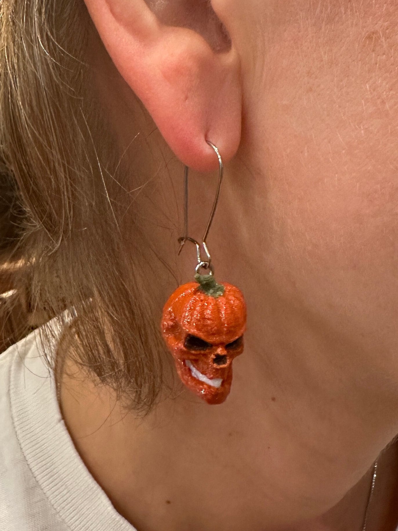 Skelly & Inferno Head Earrings